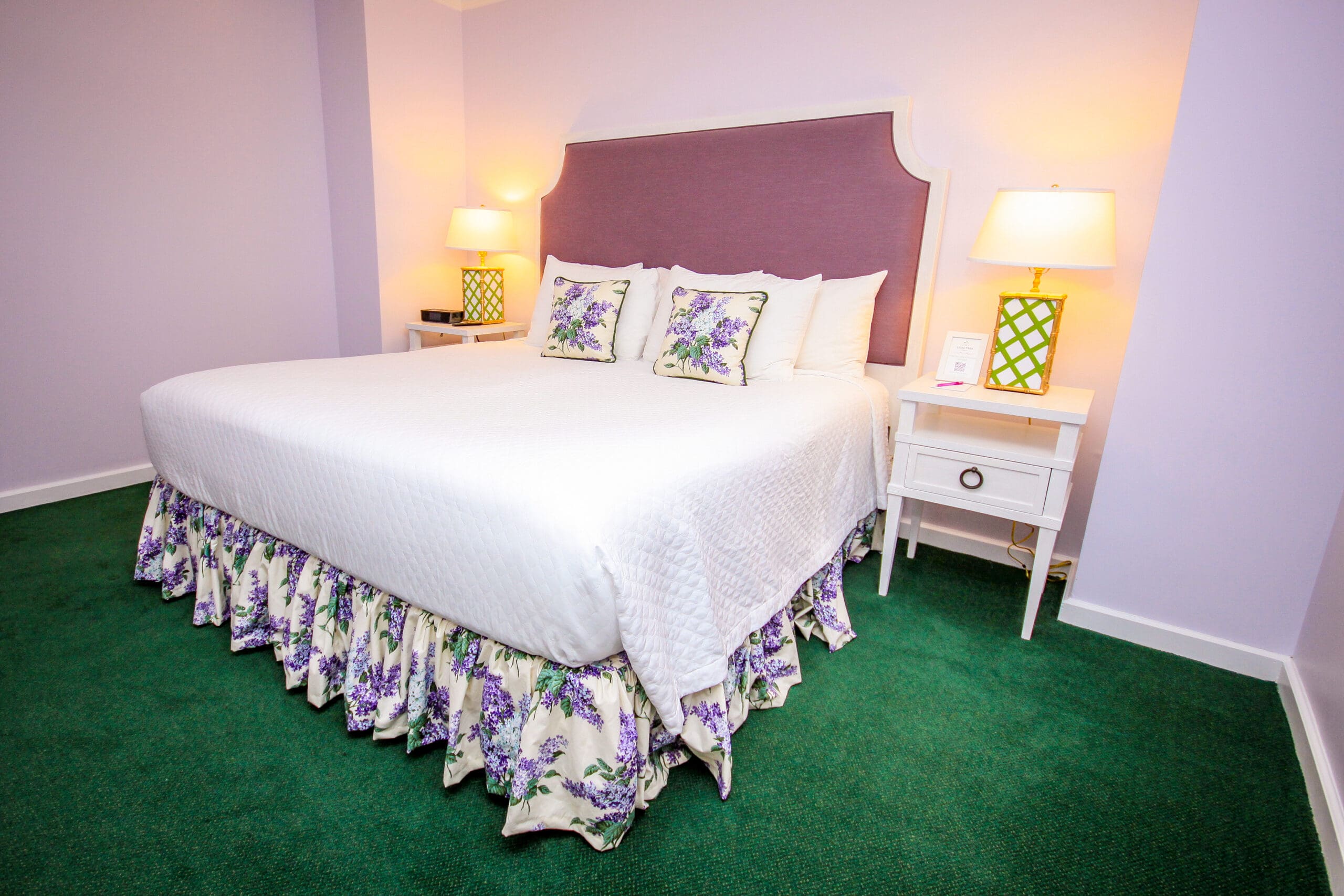 A02_room402_LT Mackinac Island hotel options including suite-style accommodations downtown